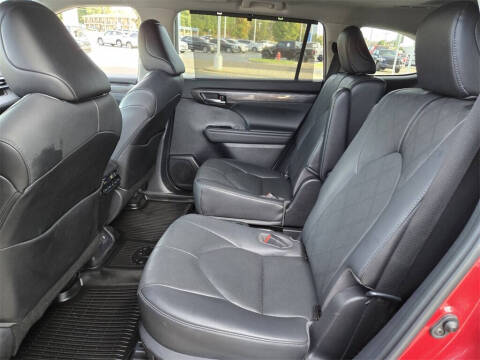 2021 Toyota Highlander Platinum