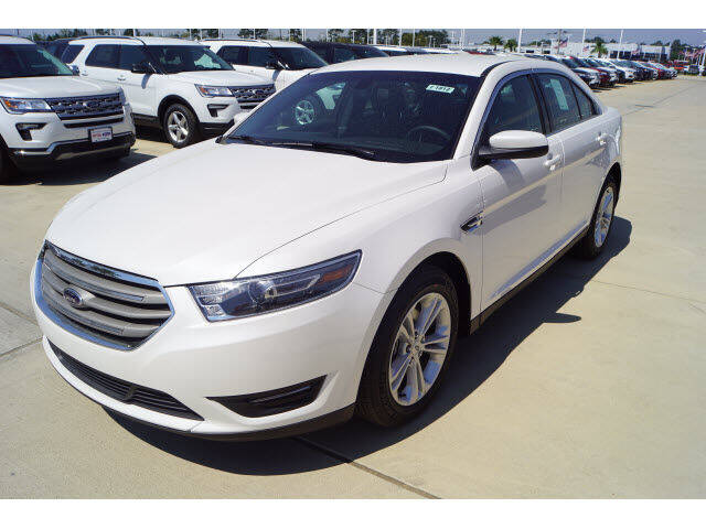 2019 Ford Taurus SEL