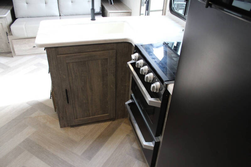 2021 Forest River Salem Hemisphere Hyper-Lyte