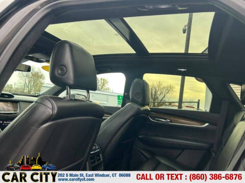 2017 Cadillac XT5 Platinum