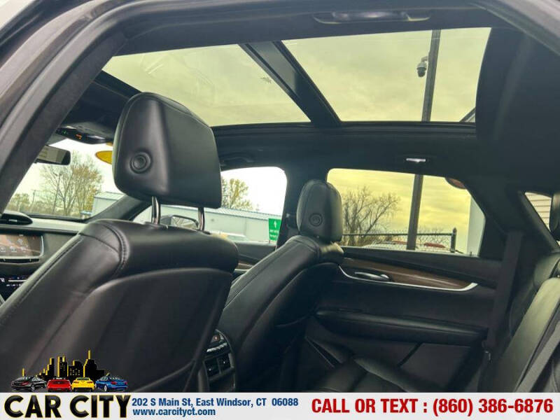 2017 Cadillac XT5 Platinum