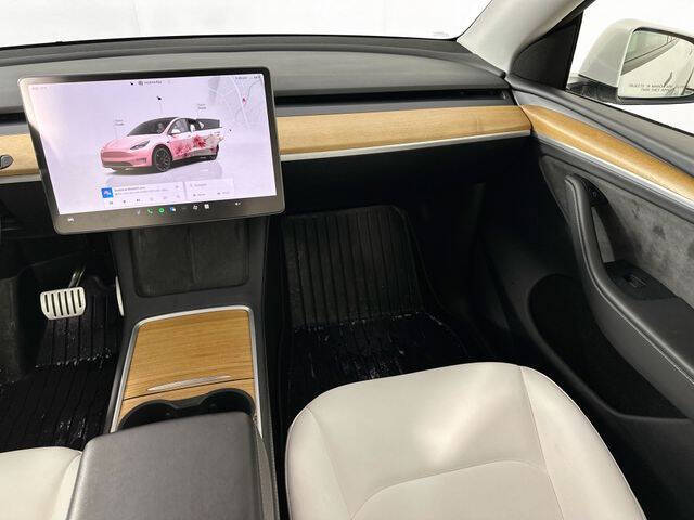 2024 Tesla Model Y Performance