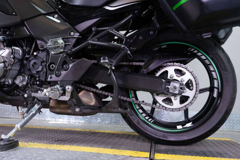 2023 Kawasaki Versys 1000 SE LT+