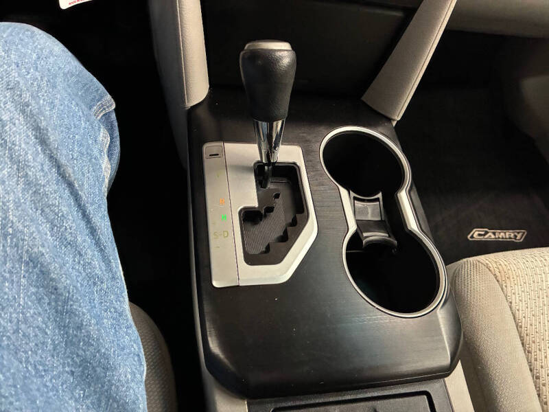 2012 Toyota Camry LE