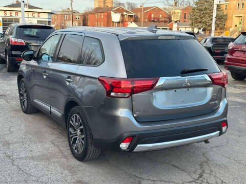 2017 Mitsubishi Outlander SE