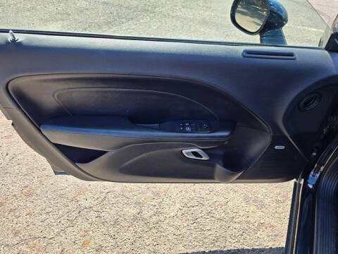 2017 Dodge Challenger 392 HEMI Scat Pack Shaker