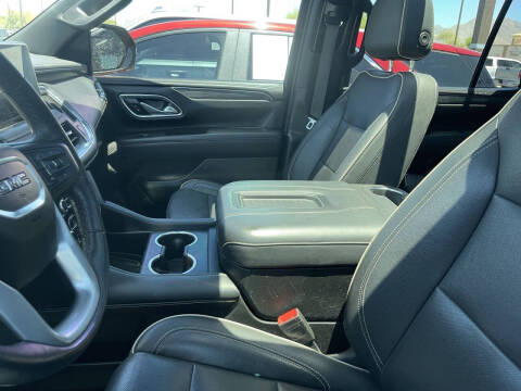 2021 GMC Yukon SLT