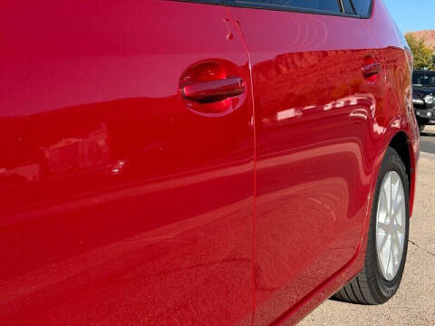 2012 Toyota Prius v Two