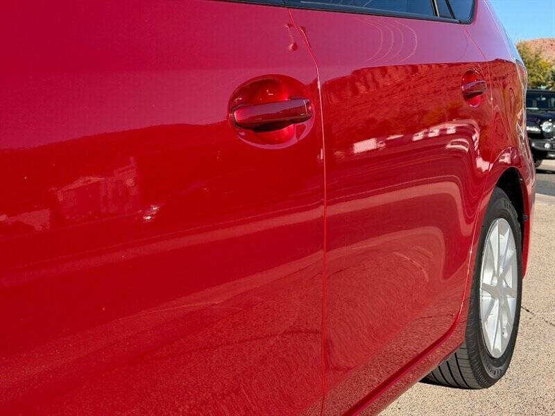 2012 Toyota Prius v Two