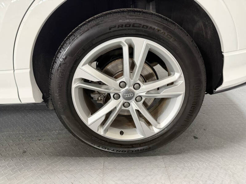 2019 Audi Q3 quattro S line Prem Plus 45 TFSI