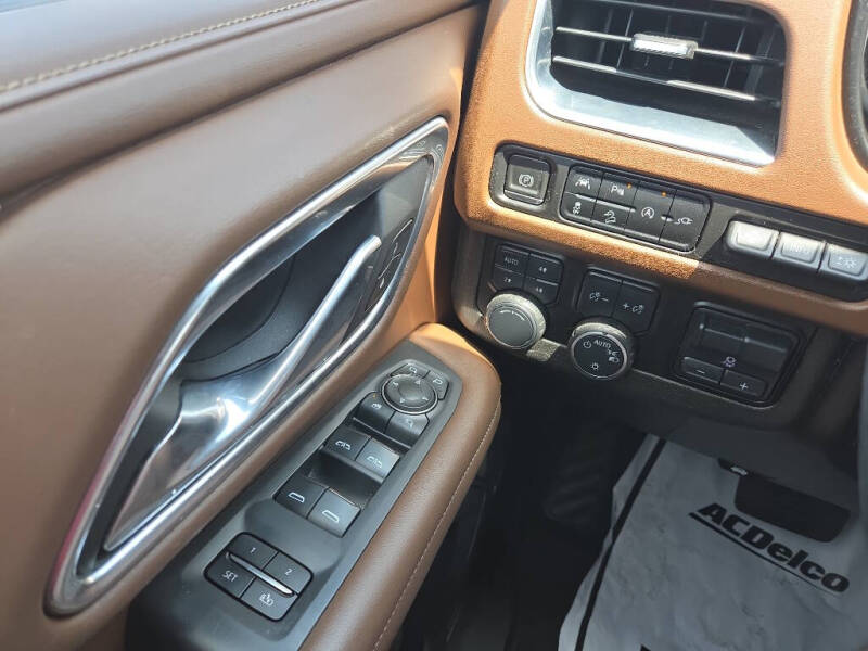 2021 Chevrolet Suburban High Country