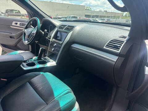 2014 Ford Explorer XLT
