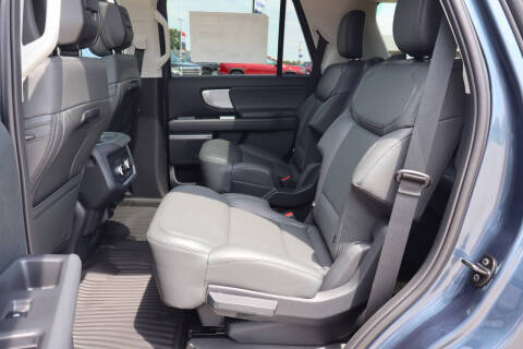 2027 Ford Expedition Active