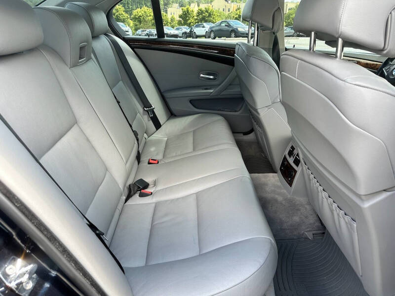 2008 BMW 5 Series 550i