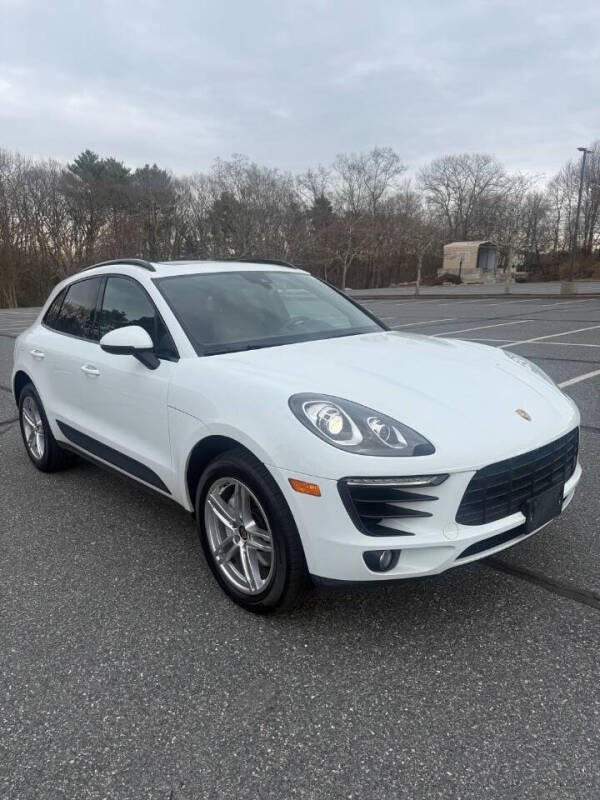 2017 Porsche Macan S