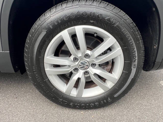 2016 Volkswagen Tiguan 2.0T S 4Motion