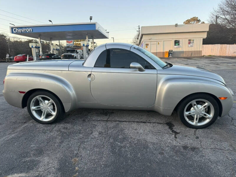 2004 Chevrolet SSR LS