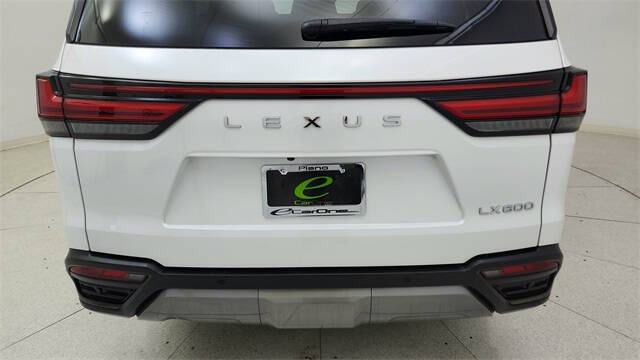 2023 Lexus LX 600 Luxury