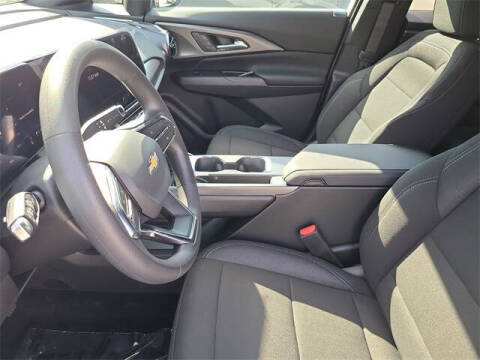 2026 Chevrolet Equinox EV LT 1