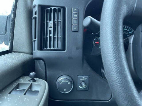 2024 Chevrolet Express 2500