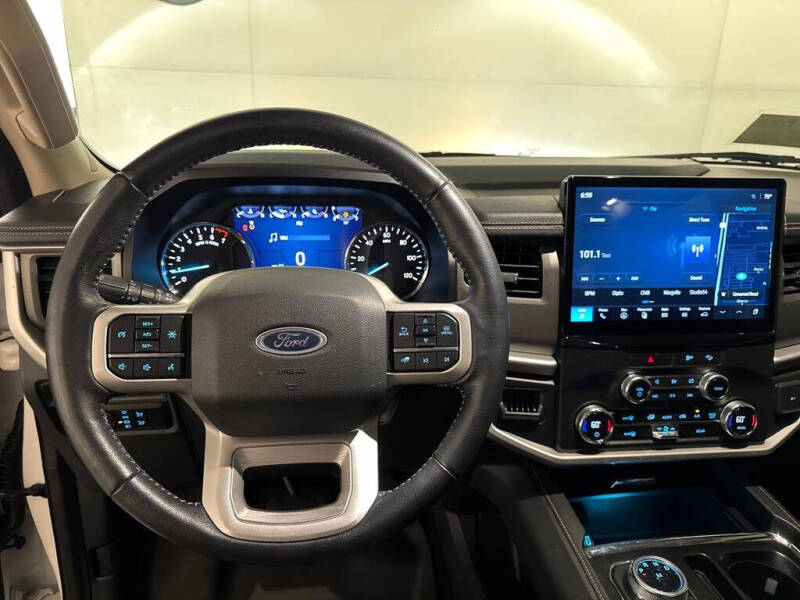 2022 Ford Expedition XLT