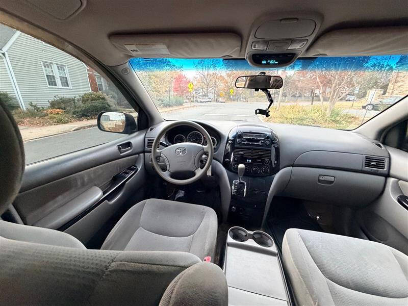 2005 Toyota Sienna