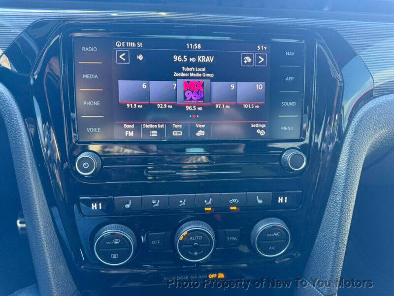 2021 Volkswagen Passat R-Line