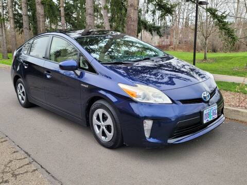 2012 Toyota Prius for sale at CLEAR CHOICE AUTOMOTIVE in Milwaukie OR