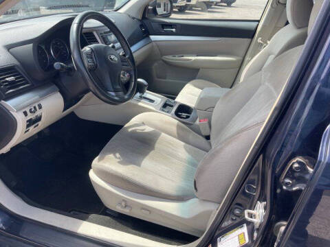 2013 Subaru Outback 2.5i Premium