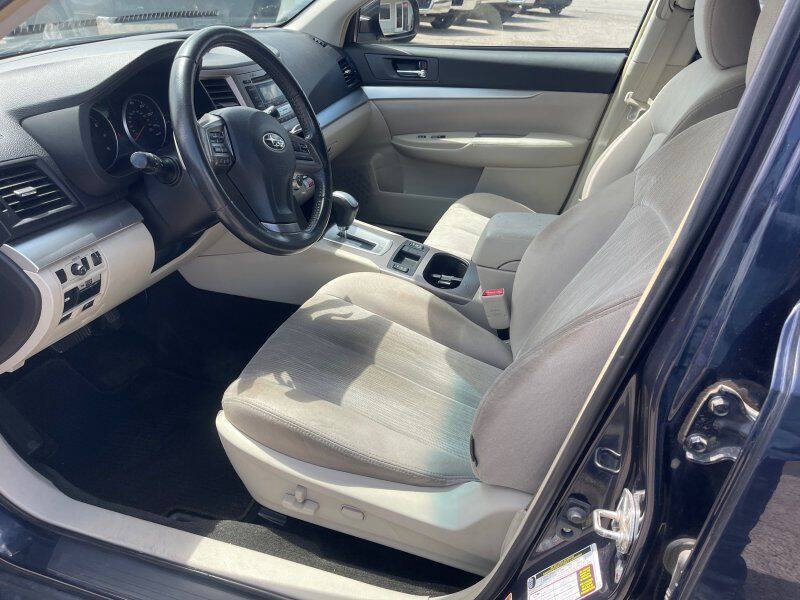 2013 Subaru Outback 2.5i Premium