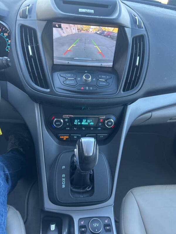 2015 Ford Escape SE