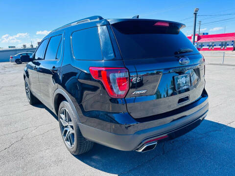 2016 Ford Explorer Sport