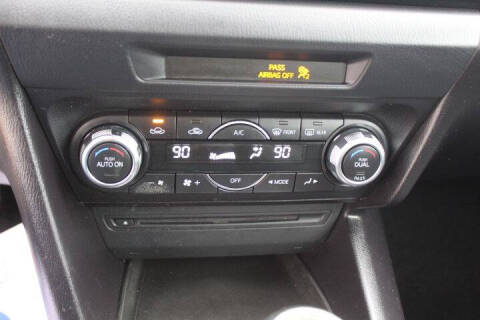 2016 Mazda MAZDA3 i Grand Touring