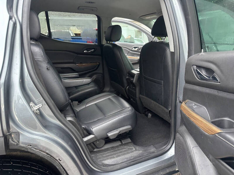 2021 GMC Acadia SLE