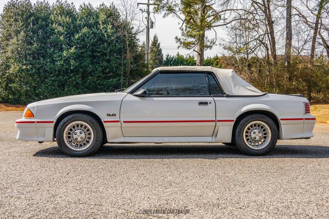 1987 Ford Mustang GT