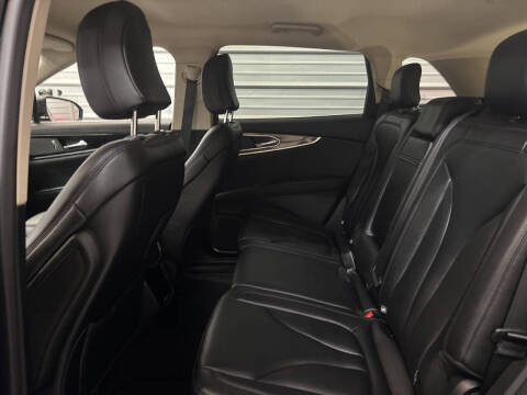 2022 Lincoln Nautilus Standard