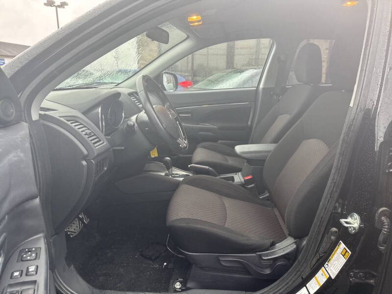 2019 Mitsubishi Outlander Sport ES