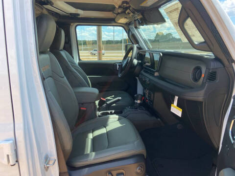 2025 Jeep Gladiator Mojave X