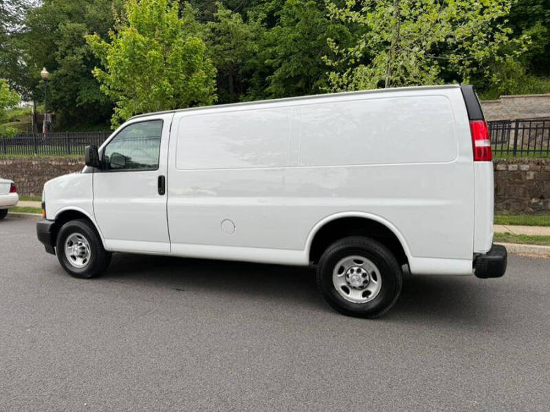 2018 Chevrolet Express 2500