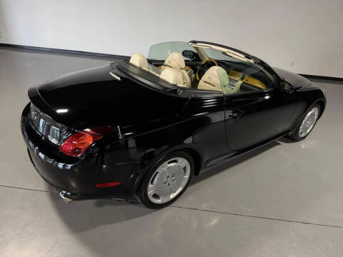 2004 Lexus SC 430