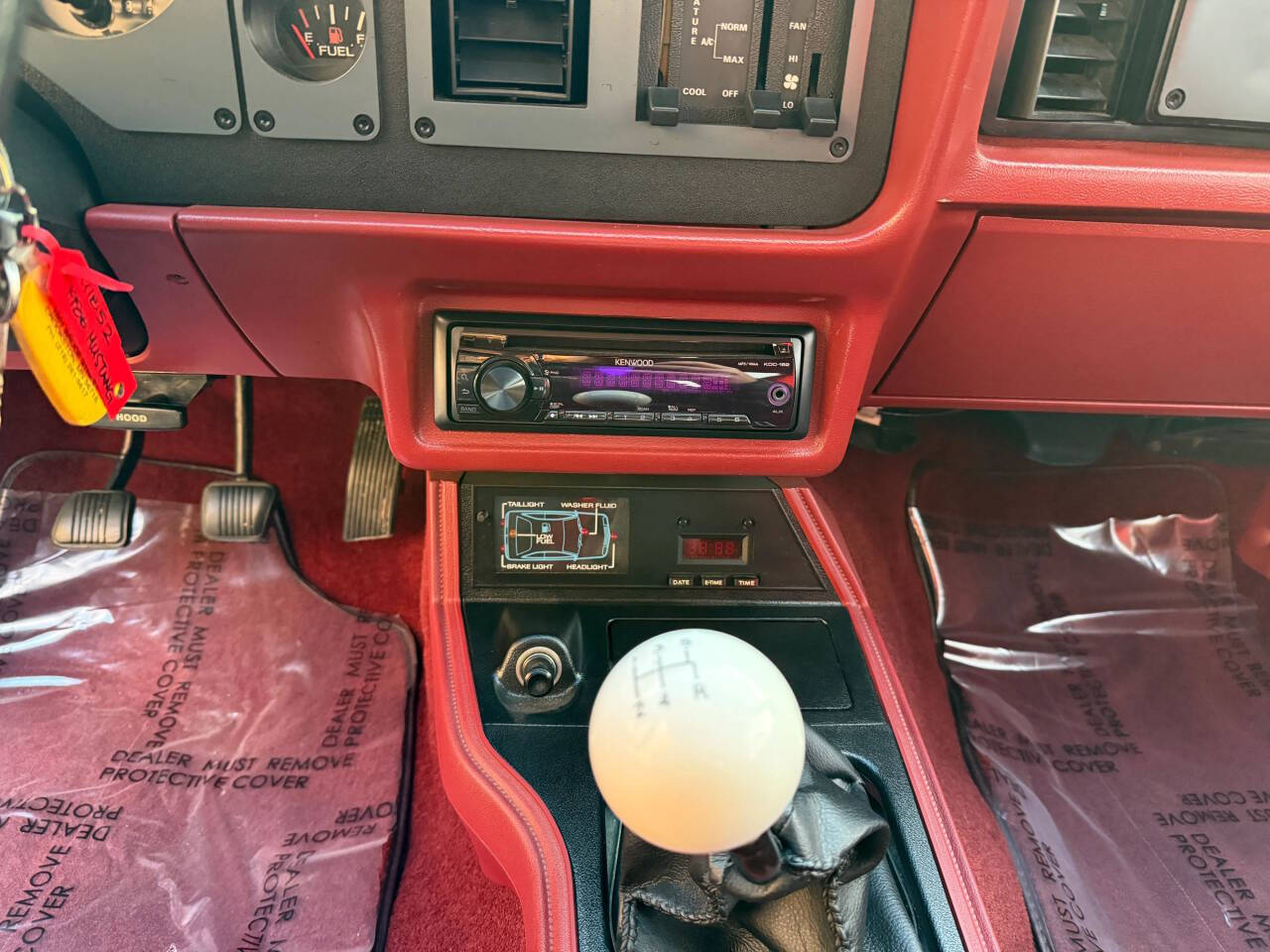 1986 Ford Mustang 30