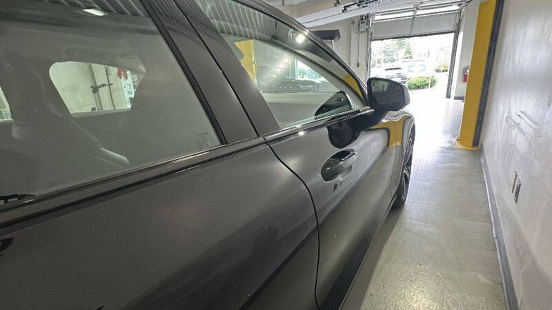 2024 Volvo S60 B5 Plus Dark Theme