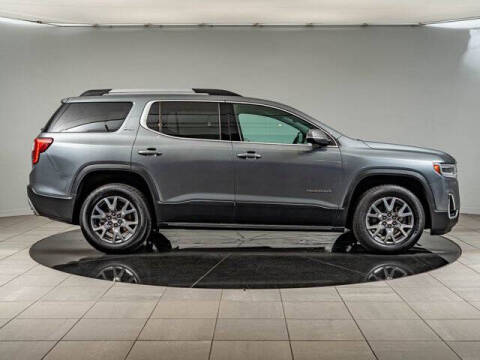 2020 GMC Acadia SLT