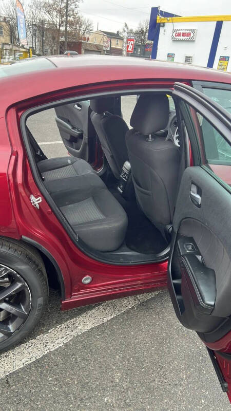 2021 Dodge Charger SXT