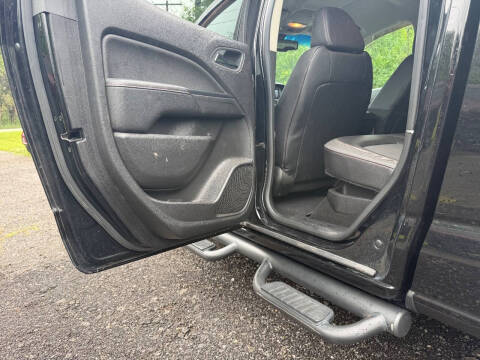 2017 GMC Canyon SLE