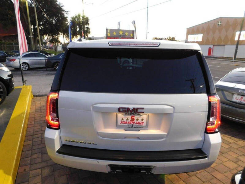 2017 GMC Yukon XL SLT