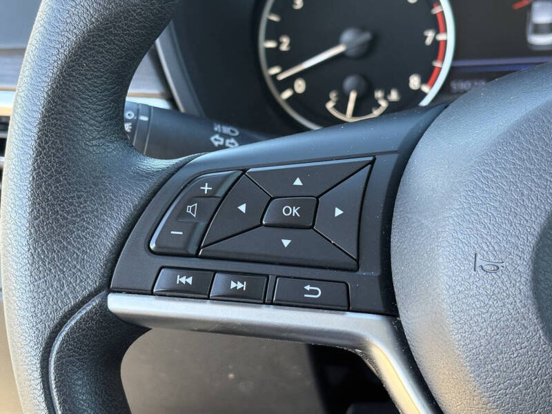 2023 Nissan Altima 2.5 SV