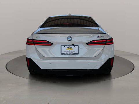 2024 BMW i5 M60