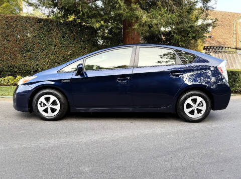 2012 Toyota Prius Two