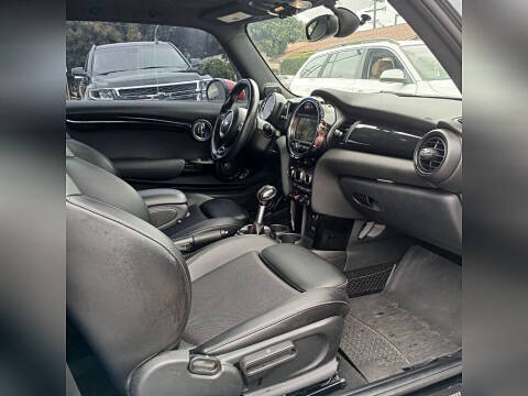 2017 MINI Hardtop 2 Door John Cooper Works